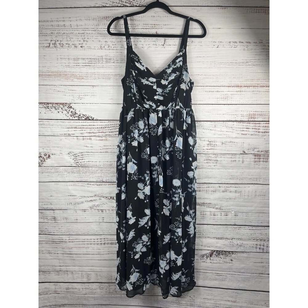 Torrid Maxi Dress Black Blue White Floral Adjustable Strap Ruched Bust